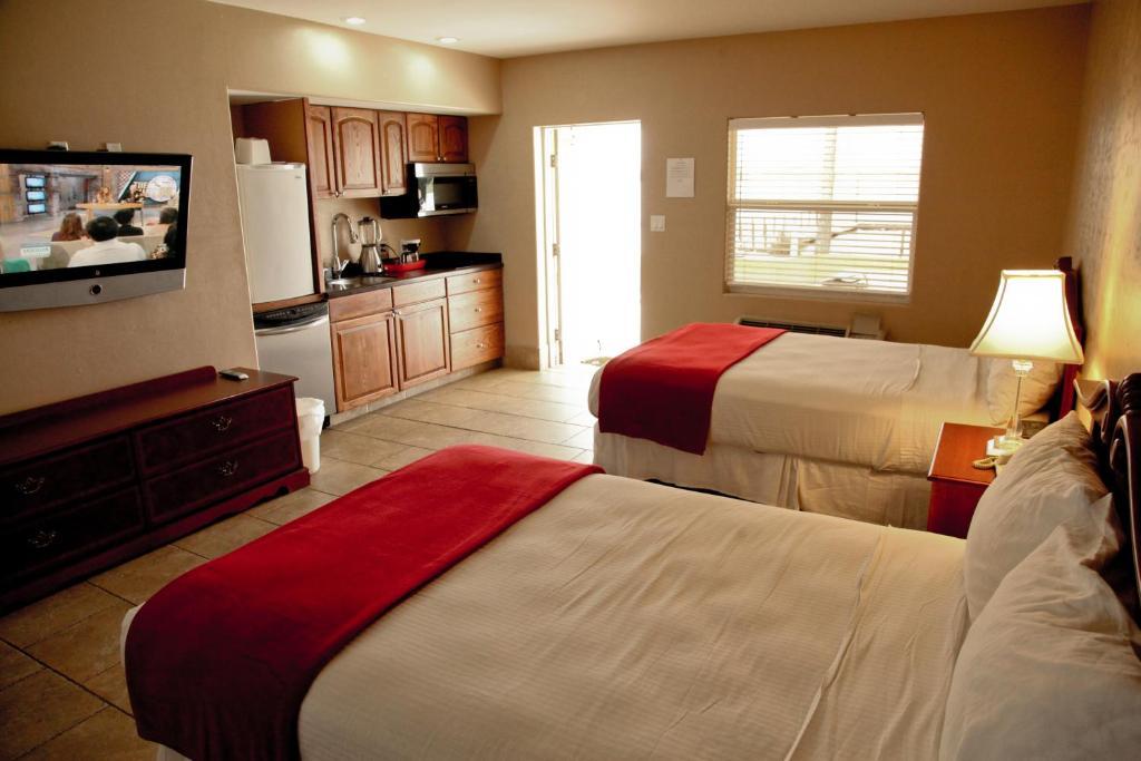Lake Grassy Inn & Suites Lake Placid Værelse billede